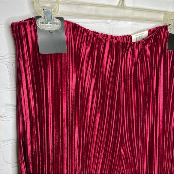 Alfani Plus Size Mod Shimmer Pleated Velvet Pull-On Wide Leg Pants - Picture 6 of 10